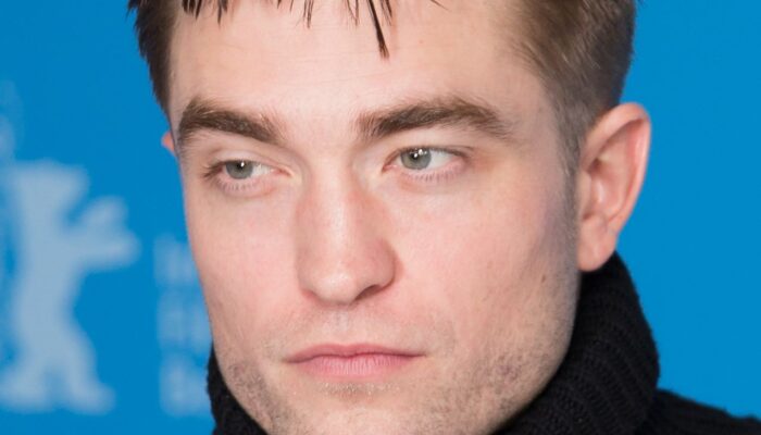 MJK34341_Robert_Pattinson_(The_Lost_City_Of_Z,_Berlinale_2017)_cropped