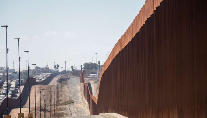 president-trump-in-california-48759730733-f5696d-1024